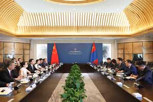 海關(guān)總署黨委委員、國家口岸管理辦公室主任趙增連會見蒙古國國家口岸復(fù)興委員會主任布•圖拉嘎