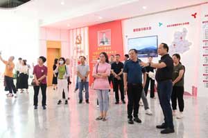 佛山市禪城區(qū)總工會一行赴坪山學(xué)習(xí)交流基層工會建設(shè)經(jīng)驗