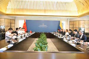 海關(guān)總署黨委委員、辦公廳（國(guó)家口岸管理辦公室）主任趙增連會(huì)見哥倫比亞農(nóng)業(yè)和農(nóng)村發(fā)展部部長(zhǎng)莫西卡