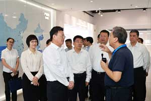 海關(guān)總署署長(zhǎng)俞建華在北京調(diào)研