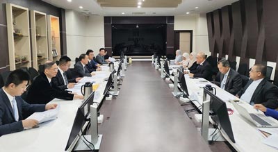 海關(guān)總署副署長吳海平率團訪問文萊、烏茲別克斯坦