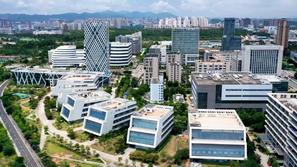 2023第七屆集微半導(dǎo)體峰會在廈門國際會議中心隆重舉辦，以“創(chuàng)芯坪山，未來之城”為主題介紹深圳坪山區(qū)產(chǎn)業(yè)發(fā)展情況，引發(fā)熱烈關(guān)注