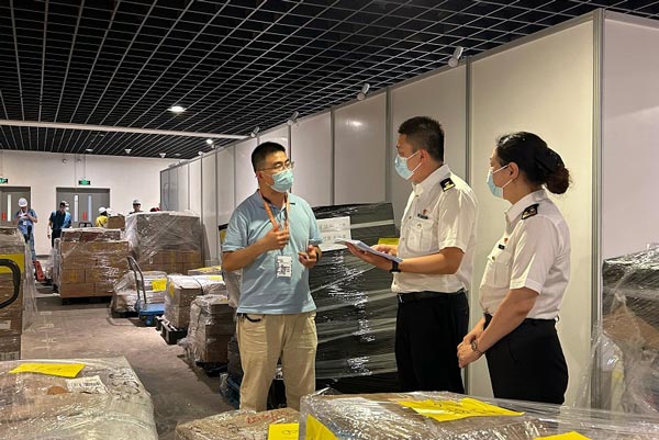 北京海關(guān)全力保障第二十九屆圖博會(huì)展品高效通關(guān)