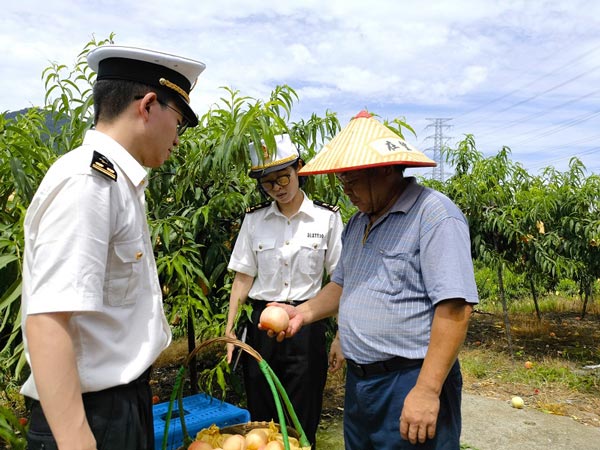 為助力本地特色農(nóng)產(chǎn)品“奉化水蜜桃”打開海外市場