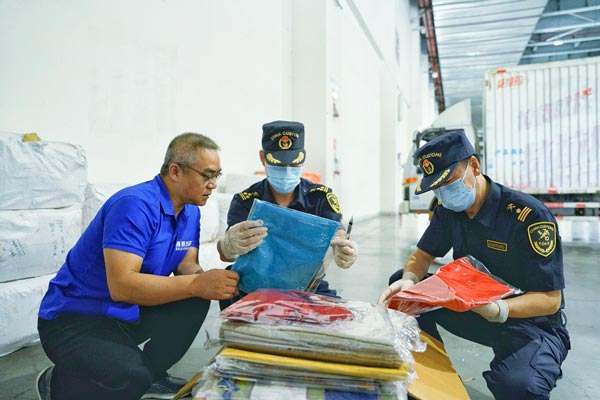 昆明海關(guān)12條通關(guān)便利措施保障第7屆南博會(huì)首批展品通關(guān)