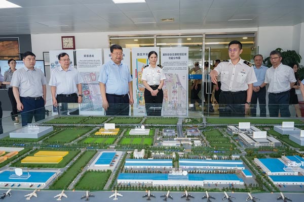 海關(guān)總署副署長孫玉寧8月16—17日在上海調(diào)研