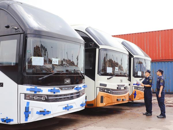 助力國產(chǎn)品牌大巴車深耕“一帶一路”市場