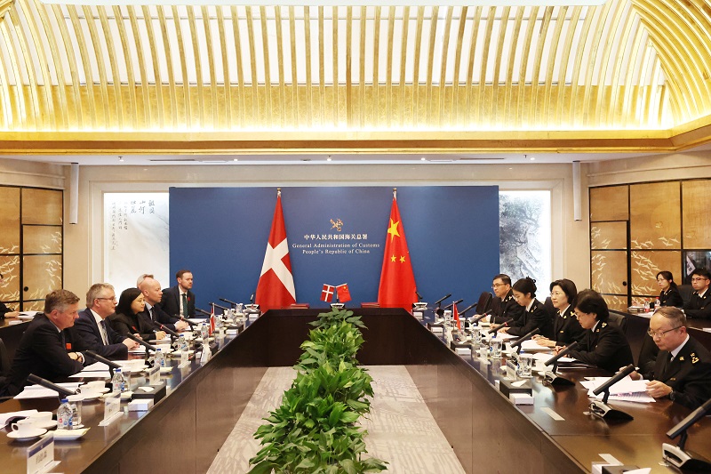 海關(guān)總署署長孫梅君會見丹麥王國食品、農(nóng)業(yè)和漁業(yè)大臣雅各布·延森