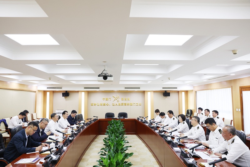 中央和國家機(jī)關(guān)工委分管日常工作的副書記郭文奇在海關(guān)總署主持召開座談會 